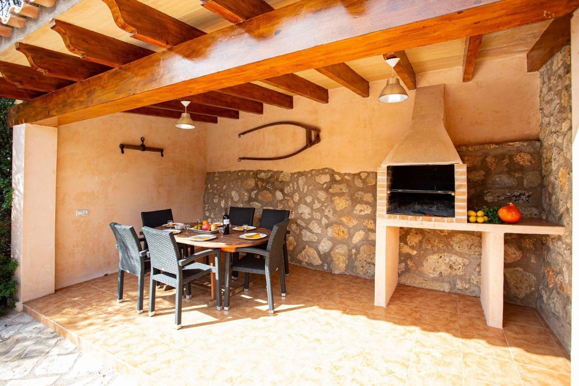 Ferienhaus Rustikale Es Puig Mit Pool Und Klimaanlage *