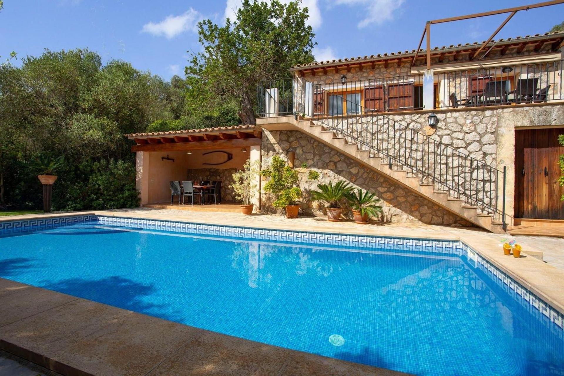 Ferienhaus Rustikale Es Puig Mit Pool Und Klimaanlage Búger