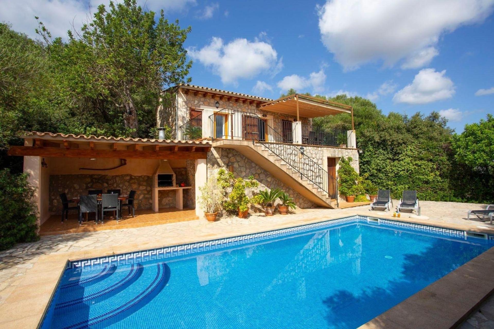 Ferienhaus Rustikale Es Puig Mit Pool Und Klimaanlage